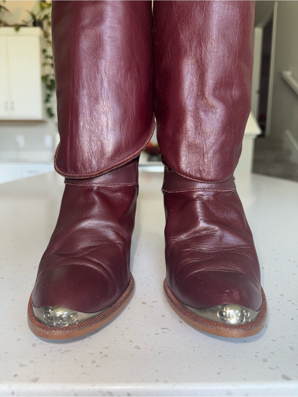 Rare Vintage Dingo Women's Knee-High Genuine Leather Heeled Boots in Burgundy - Picture 8 of 8
